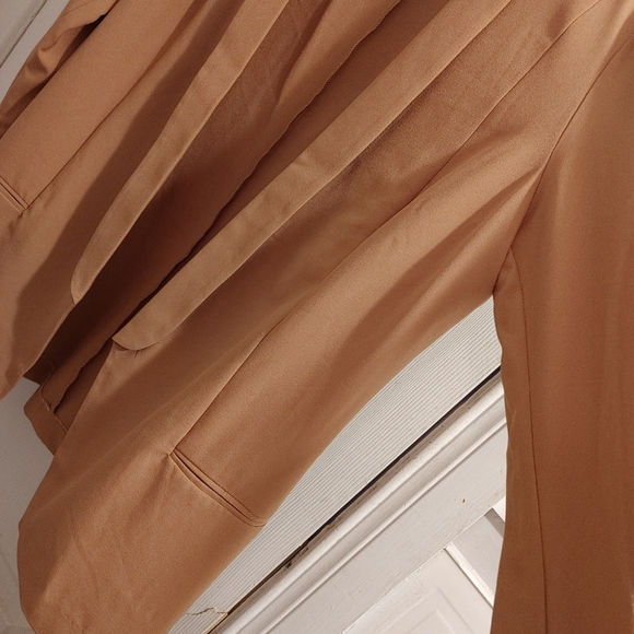 Dynamite Blazer - Picture 3 of 3